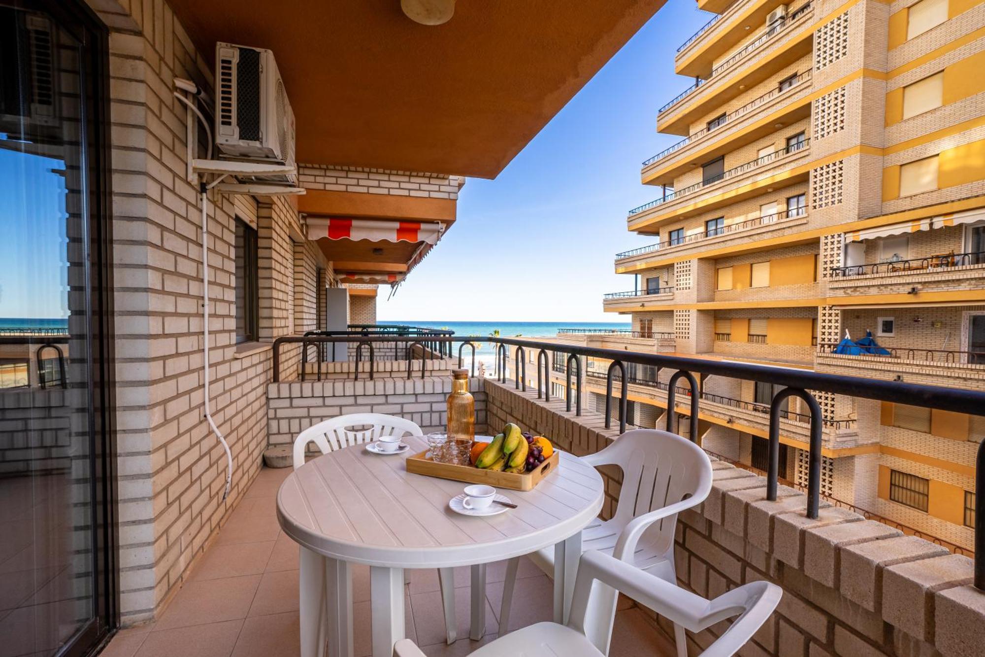 Bernat Vidaber Primera Linea Oropesa del Mar Exteriör bild